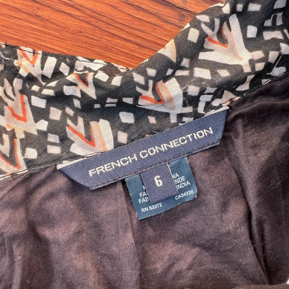 French Connection Geometric Ruffled Shorts - Picture 4 of 5